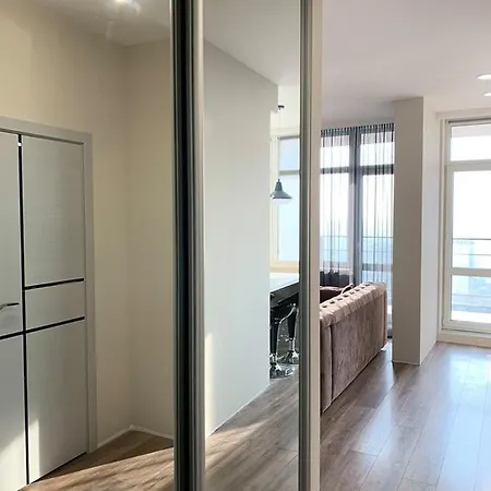 квартира с террасой в 43 жемчужине аркадия море Apartment Odesa